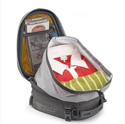 UT813 Expandable Cargo Bag For Both Saddle and Luggage Rack, With Waterproof Inner Bag, 8 Litres - Givi - Riders Junction
