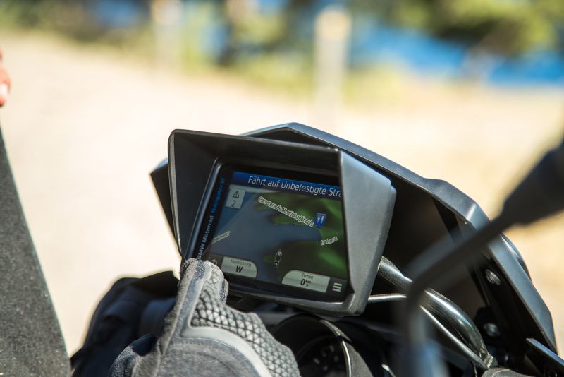 Wunderlich BMW Motorrad Ergonomics - Device Glare Shield - Navigator VI - Black - 21070-302