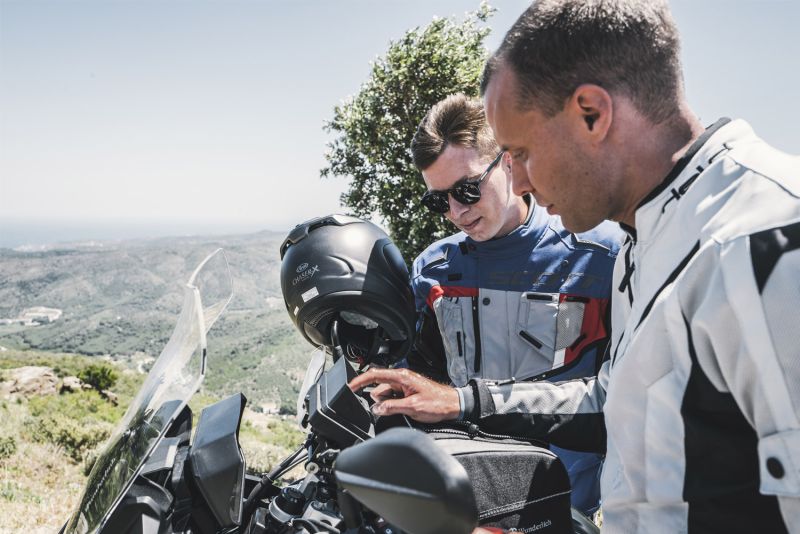 Wunderlich BMW Motorrad Ergonomics - Device Glare Shield - Navigator VI - Black - 21070-302