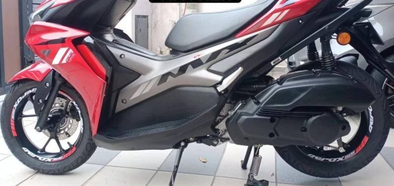 Yamaha Aerox Accessories India Yamaha Aerox Wheel Rim Tape (White Silver)