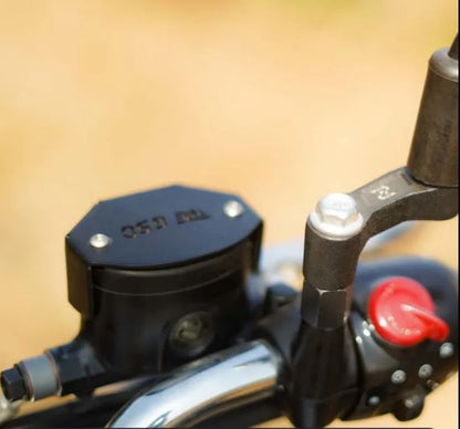 ZANA Front Fluid Reservior Cover for Bear 650 (Aluminum) - ZI-8403