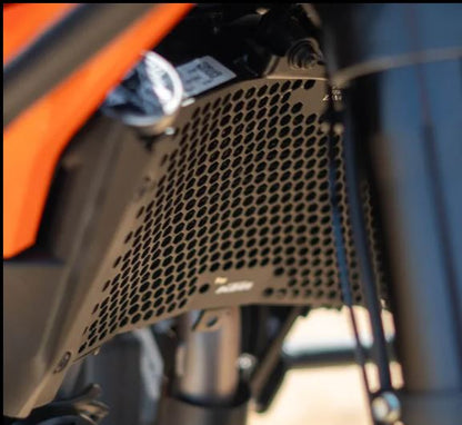 ZANA Radiator Guard honeycomb Black For KTM ADV 390 2025 - ZI-8566