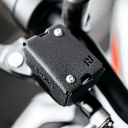 ZANA Front Fluid Reservoir Cover Black For Aprilia RS 457-ZI-8645