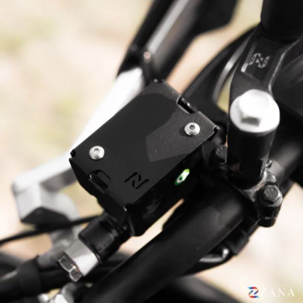 ZANA Front Fluid Reservoir Cover For Yezdi Adventure 2025-ZI-8685