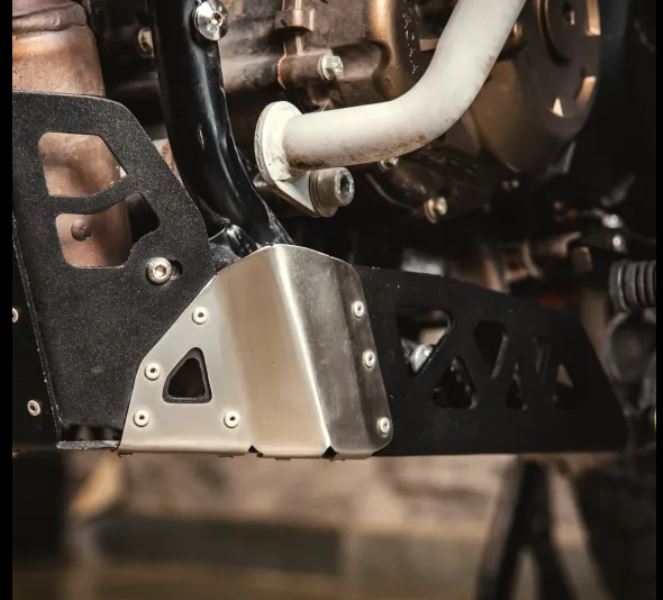 Zana-Bash Plate Aluminum Black &amp; Silver For X-Pulse 210-ZI-8605