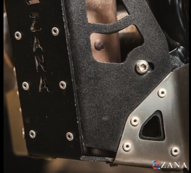 Zana-Bash Plate Aluminum Black &amp; Silver For X-Pulse 210-ZI-8605