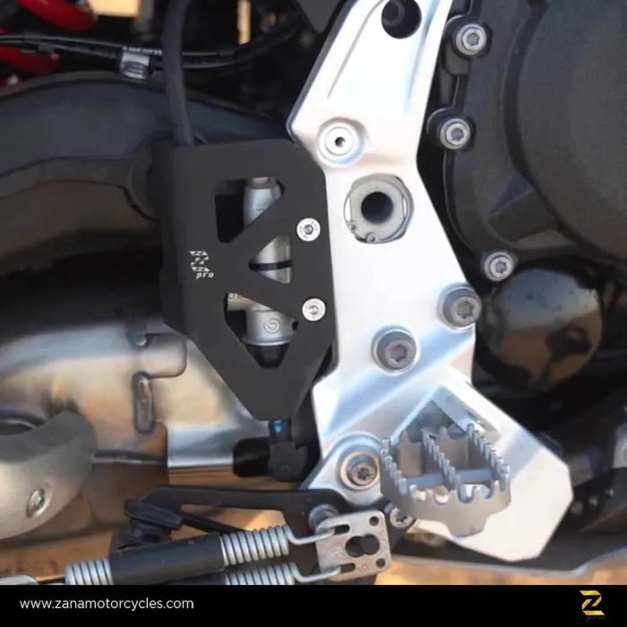 Zana Rear Brake Protector / Rear Master Cylender Cover for BMW F900 GS/GSA - ZP-081