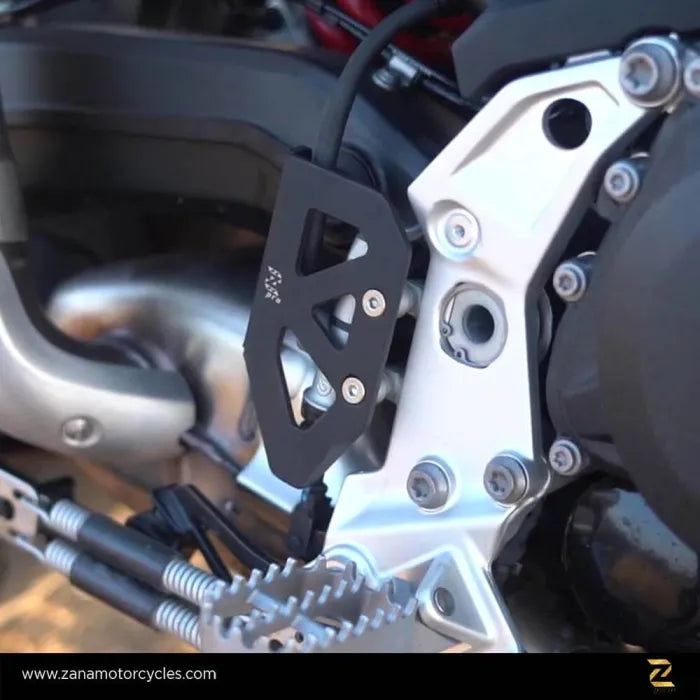 Zana Rear Brake Protector / Rear Master Cylender Cover for BMW F900 GS/GSA - ZP-081