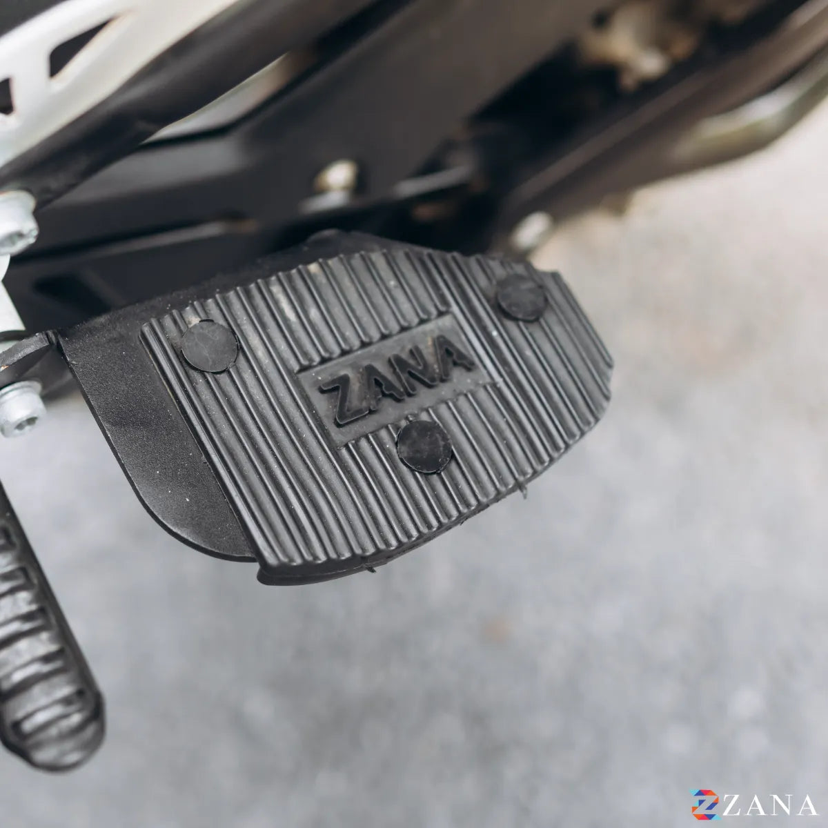 Zana Rear Footrest (Pair) For TVS Apache RTX 300 - ZI-8744