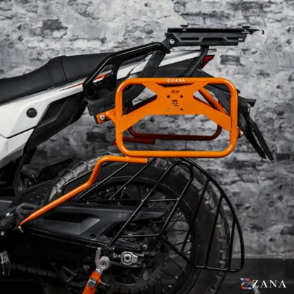 Zana Roadster Saddle Stay With Jerry Can Mount Orange For KTM ADV 390 2025-ZI-8567