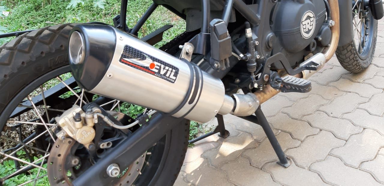 Devil Evolution Slip-on Exhaust w/Link Pipe for ROYAL ENFIELD HIMALAYAN (Part no. D2.1 - 420 mm) - Riders Junction