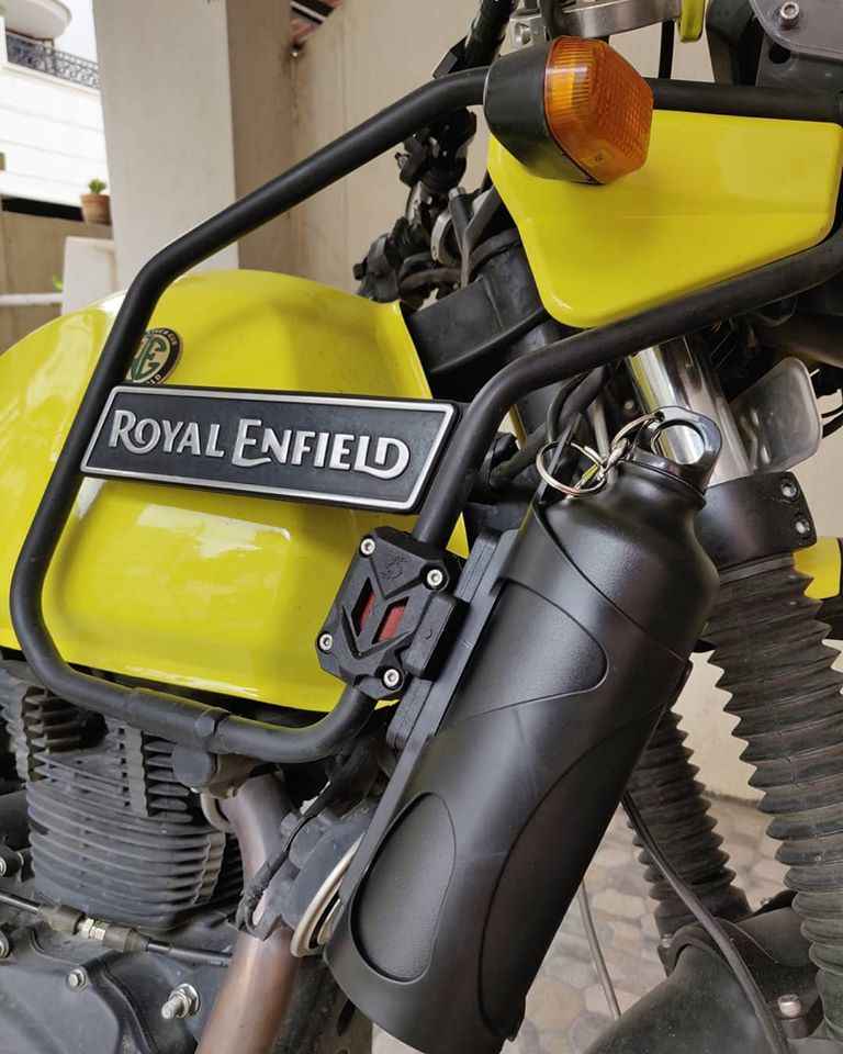 easy tag bottle holder