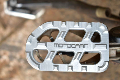 Anti Slip Foot Peg For KTM 390 Adventure- Silver - Motocaan