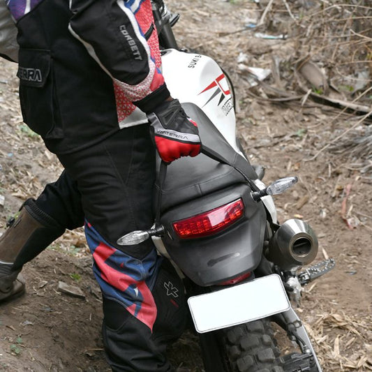 xpulse_rear_pull_strap-viaterra 6