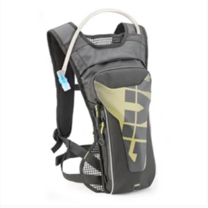 GRT719 Rucksack with Integrated Water Bag, 3 Litres - Givi - Riders Junction