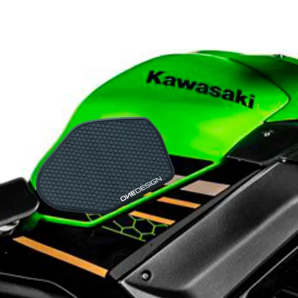 Tank Grip For Kawasaki Ninja 650 (2017-2022) - One Design